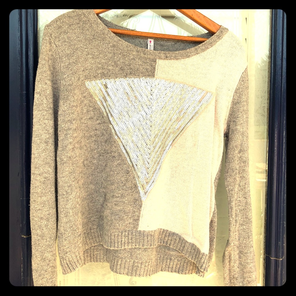 Gray sweater with sequin detail